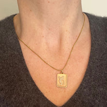Load image into Gallery viewer, French Aquarius Starsign Zodiac 18K Yellow Gold Charm Medal Pendant