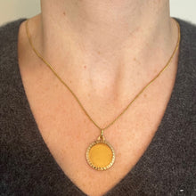 Load image into Gallery viewer, French Round Ridged Frame Matt Blank 18K Yellow Gold Medal Pendant