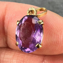 Load image into Gallery viewer, Vintage French 18K Yellow Gold Purple Amethyst Oval Pendant
