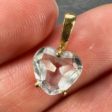 Load image into Gallery viewer, Vintage French 18K Yellow Gold Blue Aquamarine Heart-Shaped Pendant