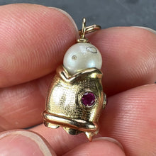 Load image into Gallery viewer, Fish Head 18K Yellow Gold Pearl Charm Pendant