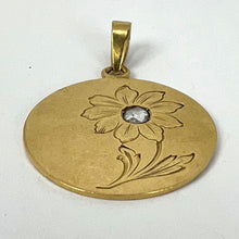 Load image into Gallery viewer, French Daisy Margherite Flower 18 Karat Yellow Gold Diamond Charm Pendant
