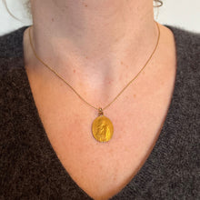 Load image into Gallery viewer, French Oscar Roty Madonna and Child 22K Yellow Gold Charm Pendant