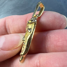 Load image into Gallery viewer, French Jesus Christ Crown of Thorns  18K Yellow Gold Medal Pendant