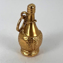 Load image into Gallery viewer, Italian Chianti Wine Bottle 18K Yellow Gold Charm Pendant