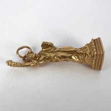 Load image into Gallery viewer, Statue of Liberty New York USA 14K Yellow Gold Charm Pendant