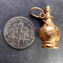 Load image into Gallery viewer, Italian Chianti Wine Bottle 18K Yellow Gold Charm Pendant