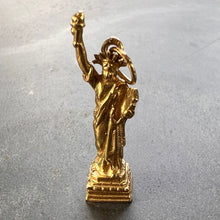 Load image into Gallery viewer, Statue of Liberty New York USA 14K Yellow Gold Charm Pendant
