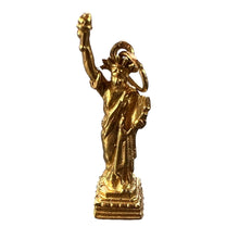 Load image into Gallery viewer, Statue of Liberty New York USA 14K Yellow Gold Charm Pendant