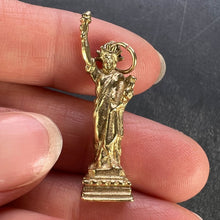 Load image into Gallery viewer, Statue of Liberty New York USA 14K Yellow Gold Charm Pendant