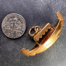 Load image into Gallery viewer, Italian Gondola 18K Yellow Gold Charm Pendant