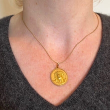 Load image into Gallery viewer, French Grun 18K Yellow Gold Jesus Christ Crown of Thorns Medal Charm Pendant