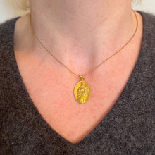 Load image into Gallery viewer, French Notre Dame de la Garde Marseilles 18 Karat Yellow Gold Charm Pendant