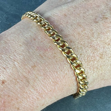 Load image into Gallery viewer, Vintage 18 Karat Yellow Gold Curb Link Chain Bracelet