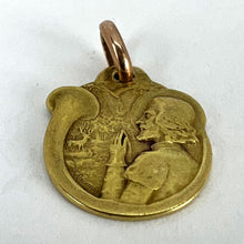 Load image into Gallery viewer, French Rasumny Deer Hunting Horn 18K Yellow Gold Charm Pendant