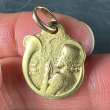 Load image into Gallery viewer, French Rasumny Deer Hunting Horn 18K Yellow Gold Charm Pendant