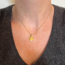 Load image into Gallery viewer, Italian Raphael's Cherub 18K Yellow Gold Charm Pendant