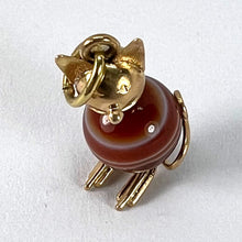 Load image into Gallery viewer, Vintage 18K Yellow Gold Banded Agate Bead Cat Charm Pendant