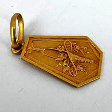 Load image into Gallery viewer, French Yellow Gold Flower Basket Charm Pendant