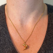 Load image into Gallery viewer, Vintage Spanish Porron 18 Karat Yellow Gold Charm Pendant