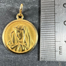 Load image into Gallery viewer, Italian UnoAErre 18K Yellow Gold Virgin Mary Medal Pendant
