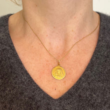 Load image into Gallery viewer, Italian UnoAErre 18K Yellow Gold Virgin Mary Medal Pendant