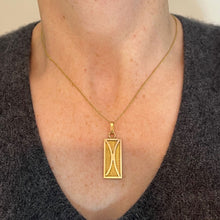 Load image into Gallery viewer, French 18K Yellow Gold Zodiac Pisces Symbol Charm Pendant