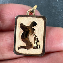 Load image into Gallery viewer, French Aquarius Starsign Zodiac 18K Yellow Gold Charm Medal Pendant