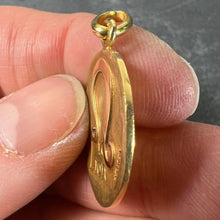Load image into Gallery viewer, Becker French Zodiac Leo Starsign 18K Yellow Gold Charm Pendant