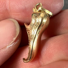 Load image into Gallery viewer, Vintage Curled Toe Shoe 18K Yellow Gold Charm Pendant