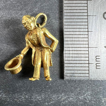 Load image into Gallery viewer, Vintage Italian Lucky Gobbo Hunchback Good Luck 18K Yellow Gold Charm Pendant