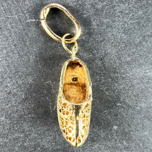 Load image into Gallery viewer, Curled Toe Shoe 14K Yellow Gold Filigree Charm Pendant
