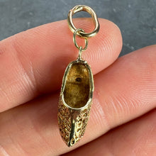 Load image into Gallery viewer, Curled Toe Shoe 14K Yellow Gold Filigree Charm Pendant