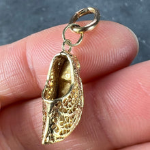 Load image into Gallery viewer, Curled Toe Shoe 14K Yellow Gold Filigree Charm Pendant