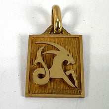 Load image into Gallery viewer, French Capricorn Starsign Zodiac 18K Yellow Gold Charm Medal Pendant