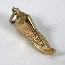 Load image into Gallery viewer, Vintage Curled Toe Shoe 18K Yellow Gold Charm Pendant