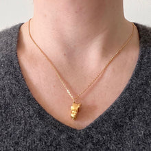 Load image into Gallery viewer, Hobnail Shoe 18K Yellow Gold Charm Pendant