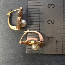 Load image into Gallery viewer, French 18 Karat Yellow Gold Pearl Earrings