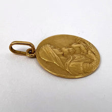 Load image into Gallery viewer, French Sellier Madonna and Child 18K Yellow Gold Charm Pendant