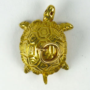 18 Karat Yellow Gold Tortoise Turtle Charm Pendant