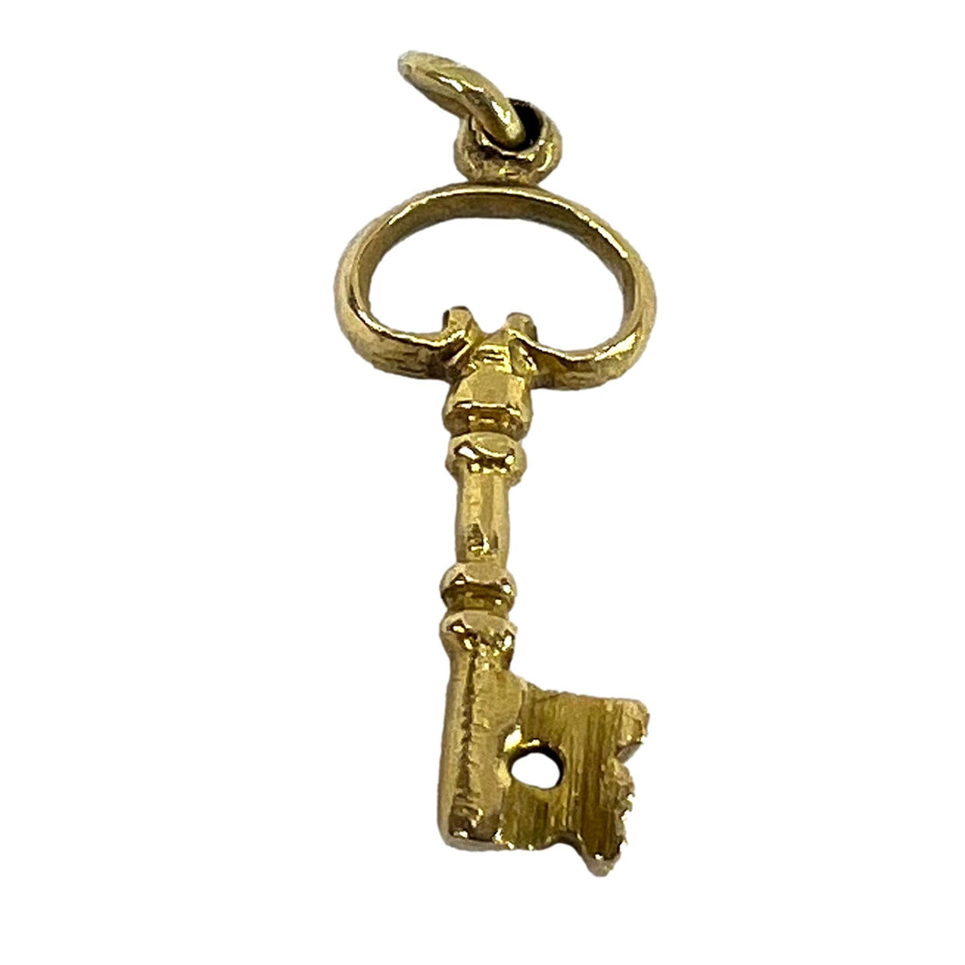 Vintage Good Luck Key 18K Yellow Gold Charm Pendant