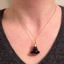 Load image into Gallery viewer, Vintage Large 18K Yellow Gold Paste Fob Charm Pendant
