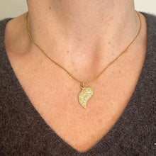 Load image into Gallery viewer, Art Deco Divisi Ma Sempre Unite 18K Yellow Gold Enamel Charm Pendant
