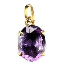 Load image into Gallery viewer, Vintage French 18K Yellow Gold Purple Amethyst Oval Pendant
