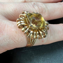 Load image into Gallery viewer, 8.42 Carat Citrine 18 Karat Yellow Gold Retro Spring Cocktail Ring
