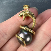 Load image into Gallery viewer, King Cobra Serpent Snake 18K Yellow Gold Tahitian Black Pearl Pendant

