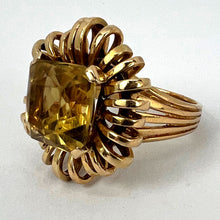 Load image into Gallery viewer, 8.42 Carat Citrine 18 Karat Yellow Gold Retro Spring Cocktail Ring
