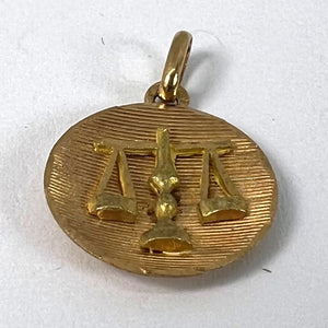 Vintage French Libra Starsign Zodiac 18K Yellow Gold Charm Medal Pendant