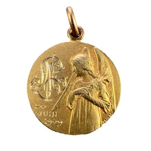 Load image into Gallery viewer, French Religious Medal Angel Jesus Communion 18K Yellow Gold Charm Pendant
