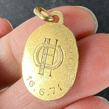 Load image into Gallery viewer, Augis Quentric French Saint Christopher 18K Yellow Gold Charm Pendant Medal
